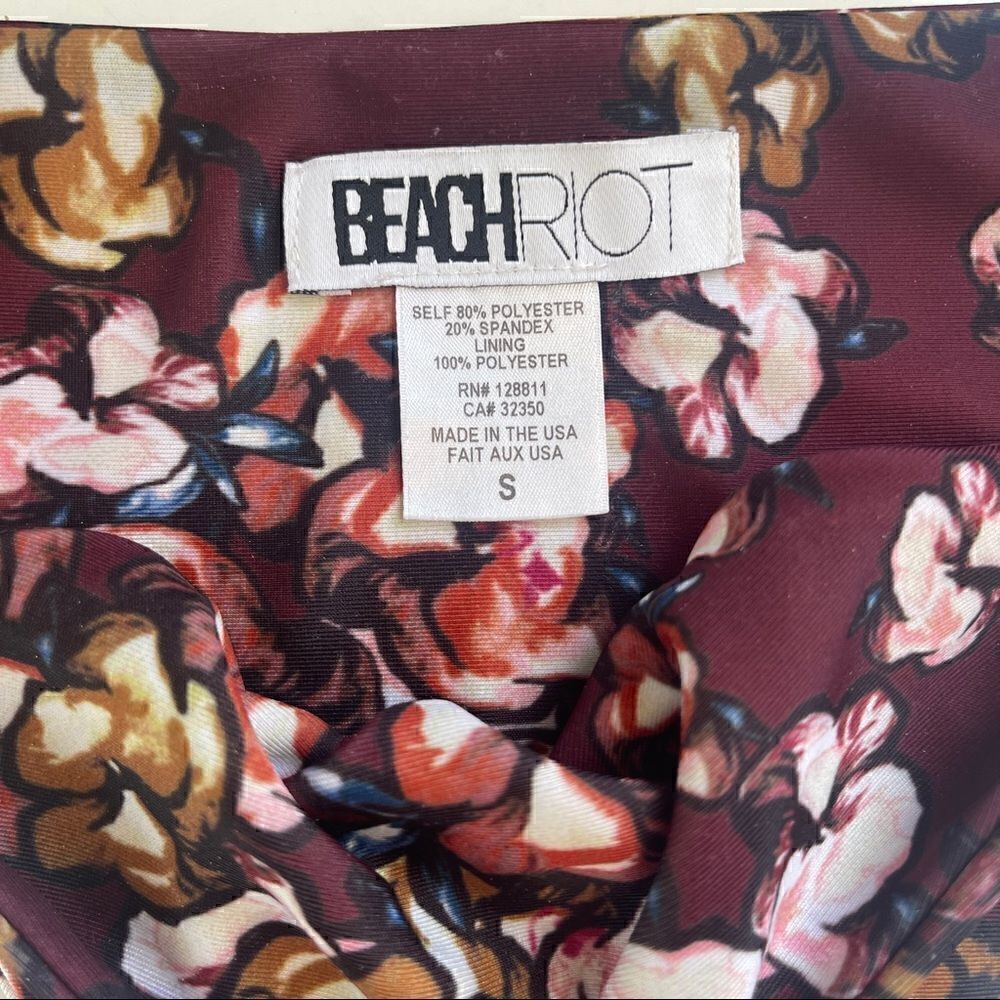 Beach Riot Bikini - Picture 2 of 5